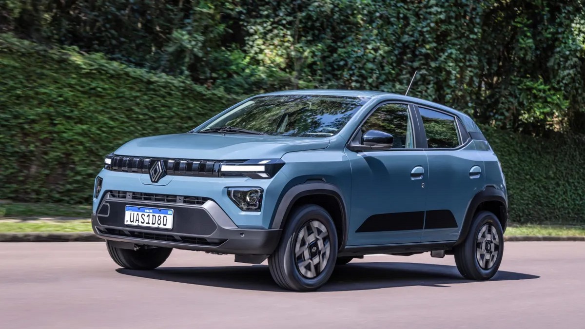 Renault Kwid E-Tech sai de linha e abre espaço para avanço do Geely EX2 
