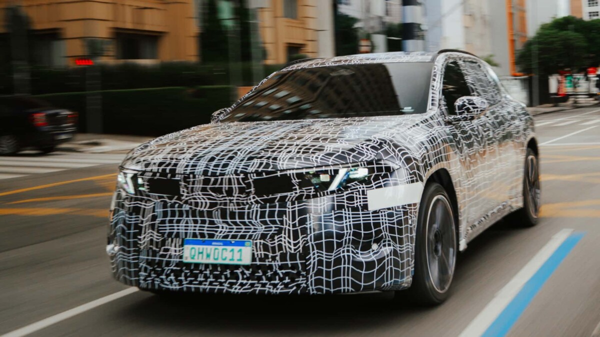BMW tira i5 e iX de linha no Brasil e prepara chegada do novo iX3