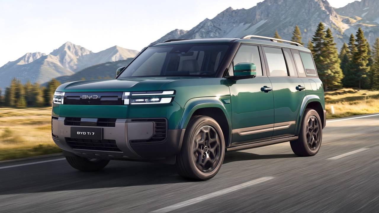 BYD Ti7 2027: o SUV híbrido de sete lugares que chega ao Reino Unido para enfrentar Defender e Land Cruiser