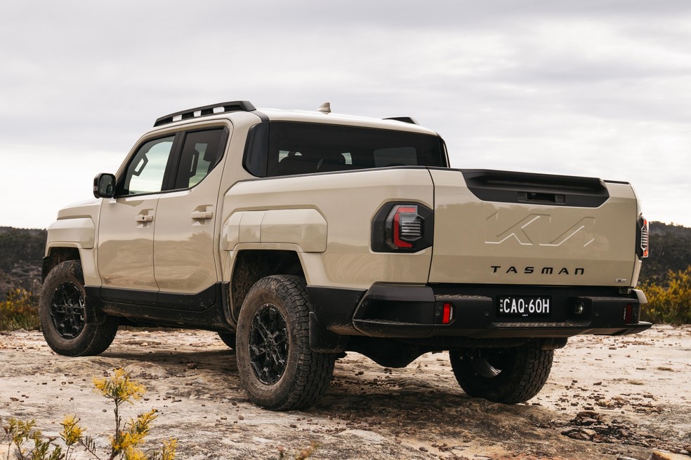 Exclusivo: Kia Tasman desembarca no Brasil em julho e K4 chega em setembro