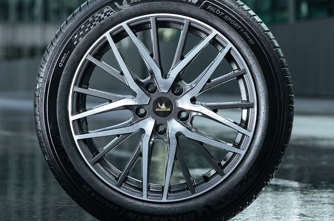 Novo Michelin Primacy 5 chega ao Brasil para SUVs, sedãs e carros elétricos