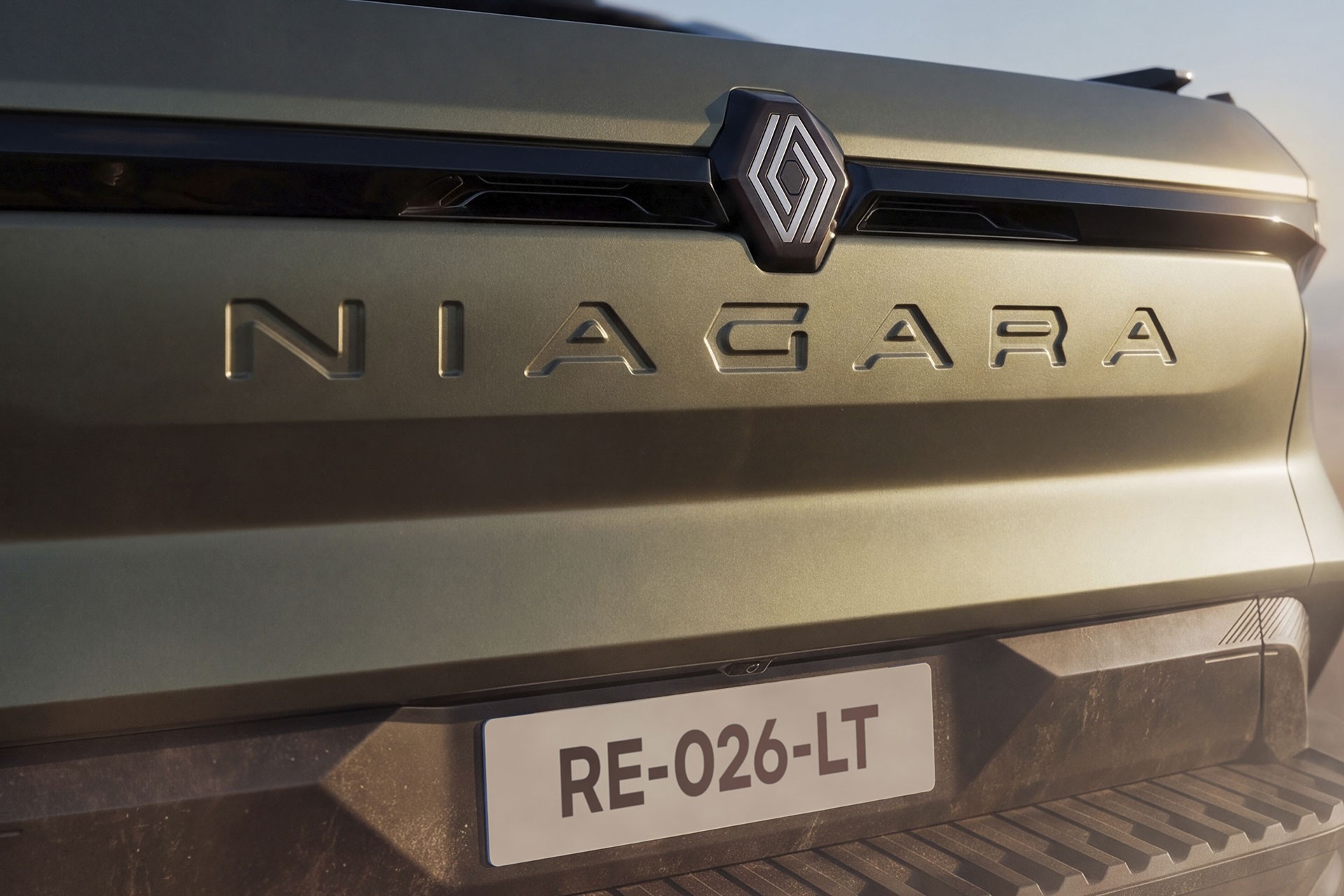 Renault Niagara: nome confirmado e lançamento marcado para setembro contra a Fiat Toro