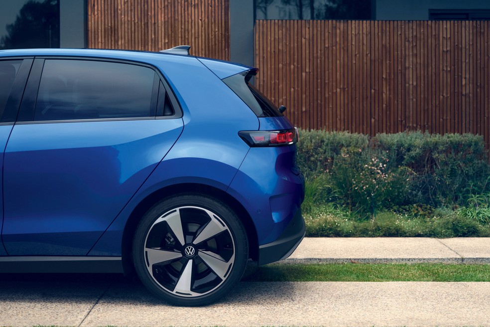 Teste: Volkswagen ID. Polo elétrico adota base de Golf e entrega 211 cv