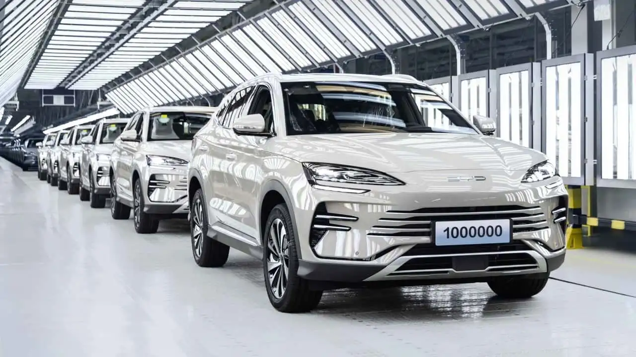 Governo zera imposto para cota de elétricos e híbridos desmontados e beneficia a BYD 