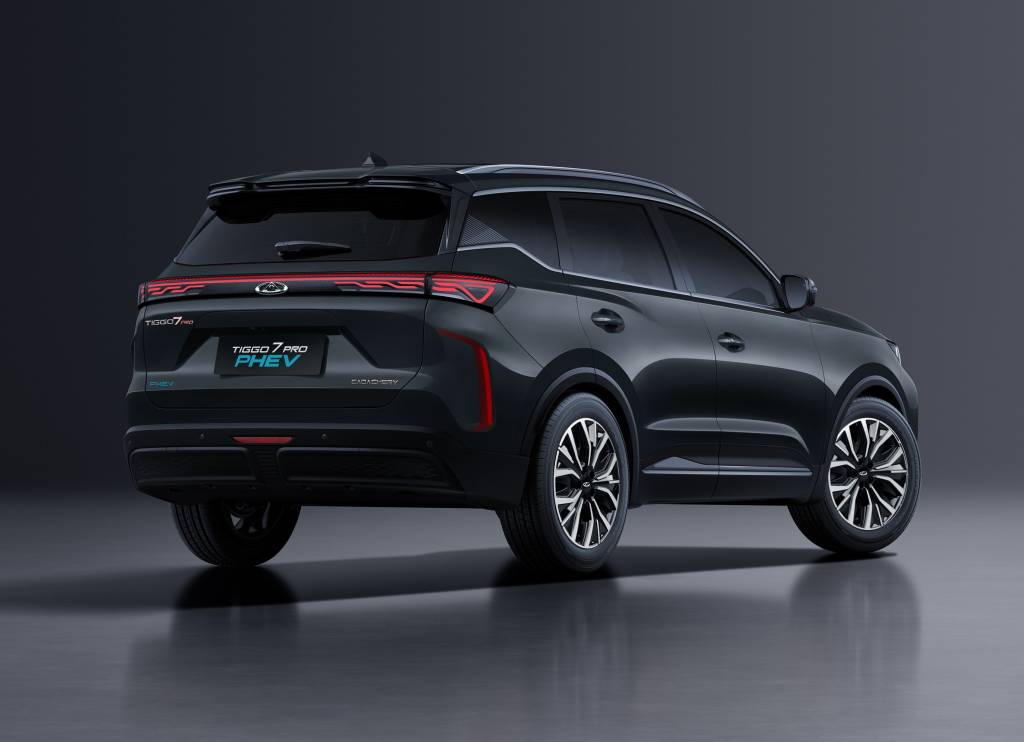 Caoa Chery lança Tiggo 7 e Tiggo 8 Pro PHEV com novo motor, recarga rápida e preços a partir de R$ 189.990