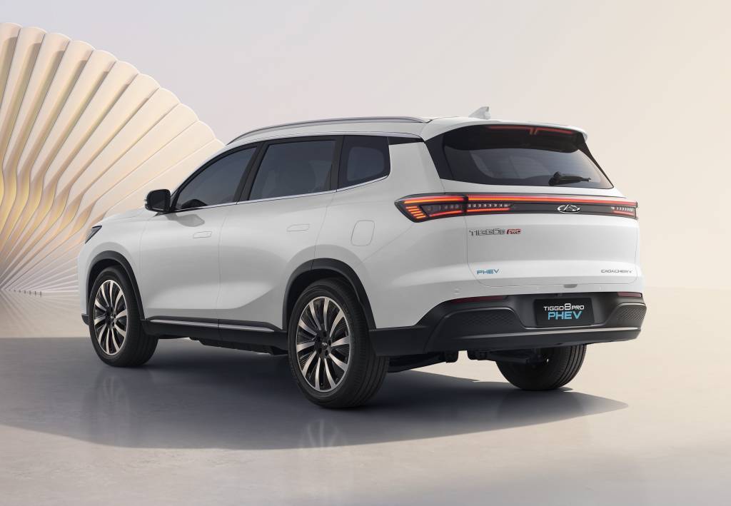 Caoa Chery Tiggo 8 2027: SUV de sete lugares chega com preço agressivo e tecnologia híbrida