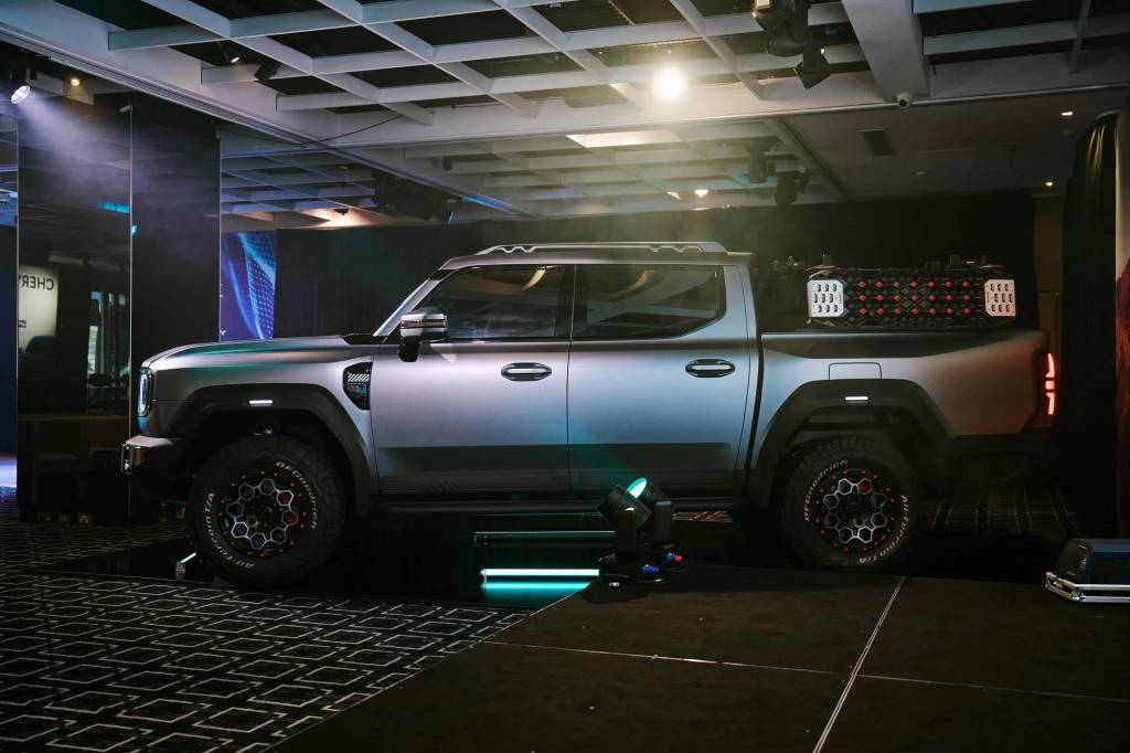 Chery Stockman: a picape híbrida plug-in a diesel com 170 km de autonomia elétrica e tração 4×4