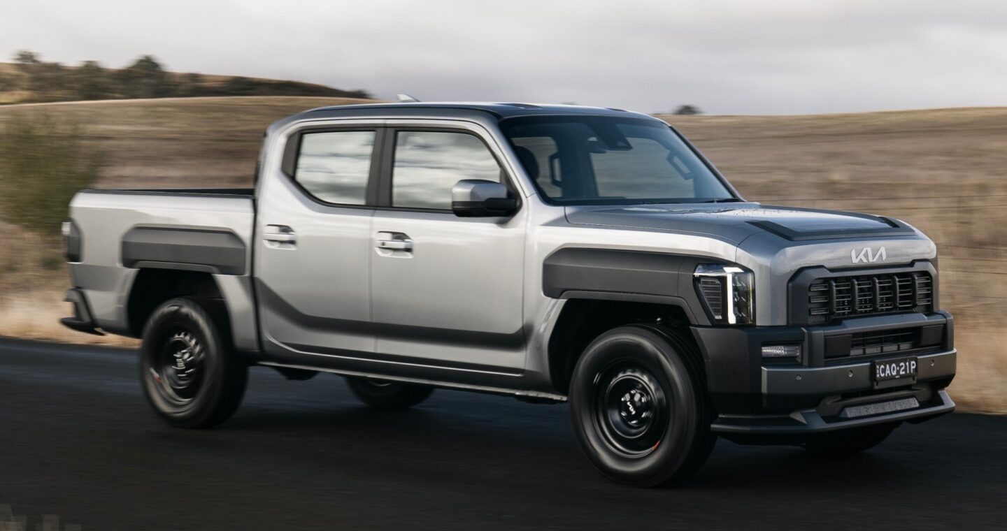 Kia Tasman vai passar por mudanças após vendas abaixo do esperado e críticas ao design 
