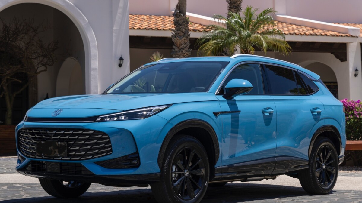 MG acelera planos no Brasil com motores híbridos flex e quatro SUVs inéditos