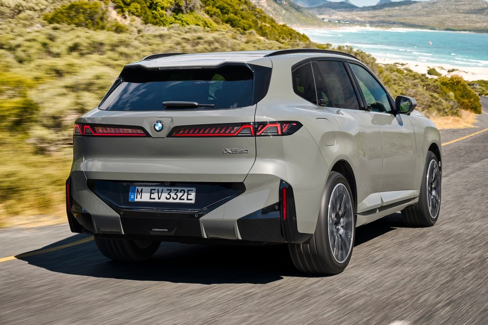 Novo BMW X5 chega com cinco motorizações, bateria recorde e versão a hidrogênio