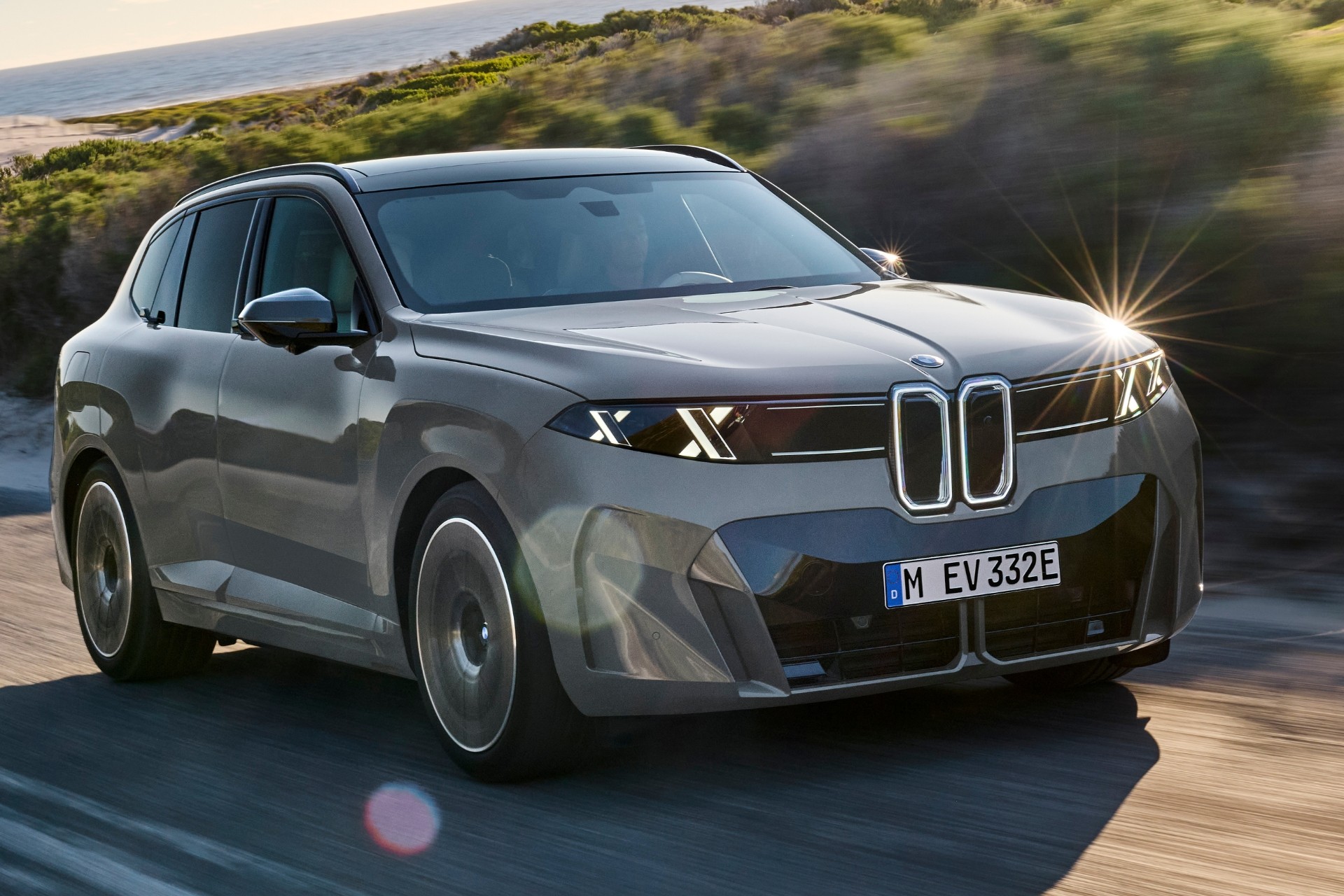 Novo BMW X5 chega com cinco motorizações, bateria recorde e versão a hidrogênio