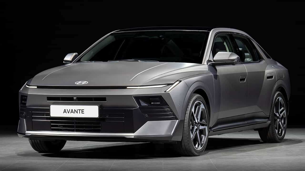 Novo Hyundai Elantra 2027: design tão futurista que parece um carro-conceito