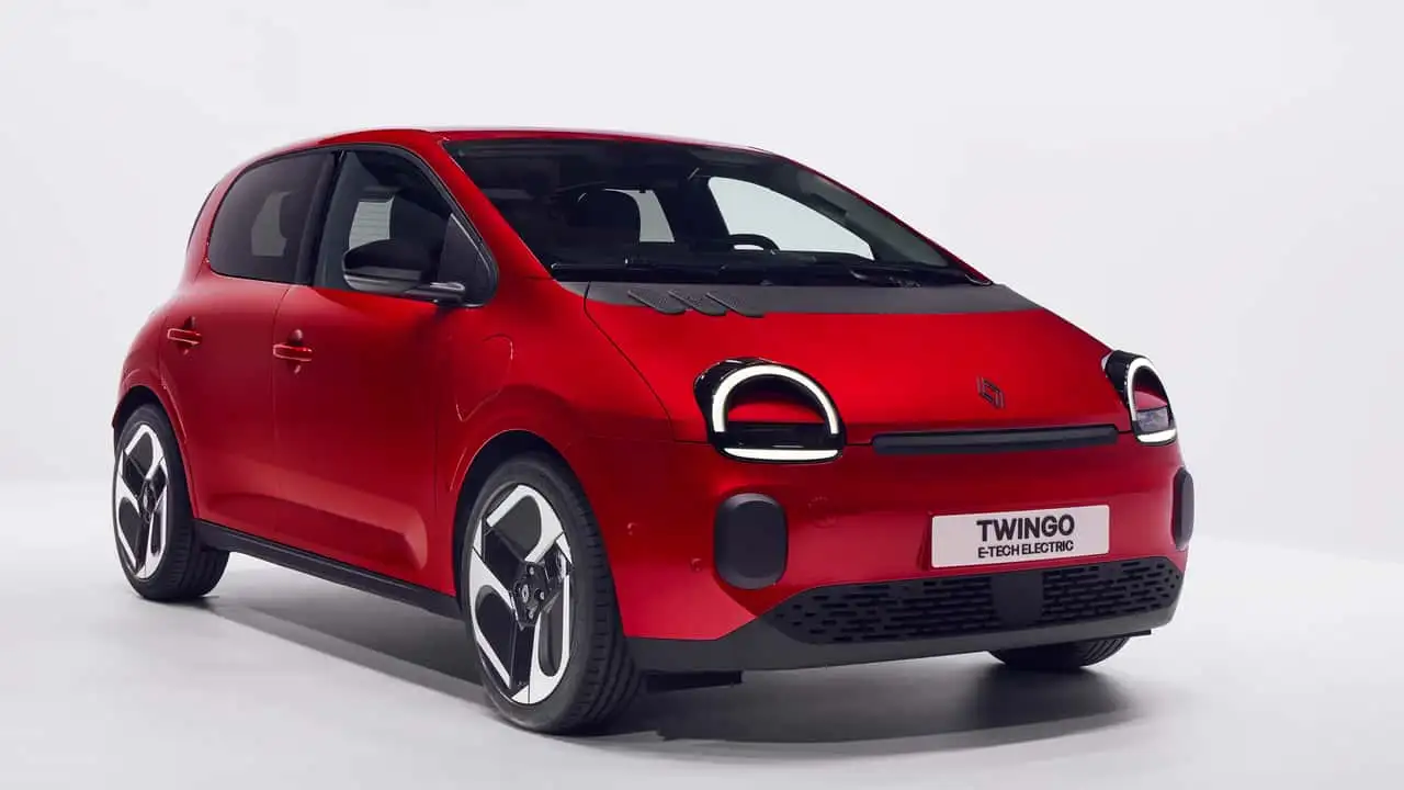 Renault Twingo E-Tech resgata o passado e aposta em preço baixo para enfrentar chineses