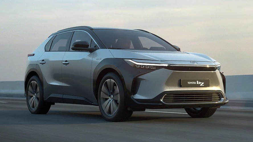 Toyota bZ4X: o primeiro elétrico da marca no Brasil está a caminho