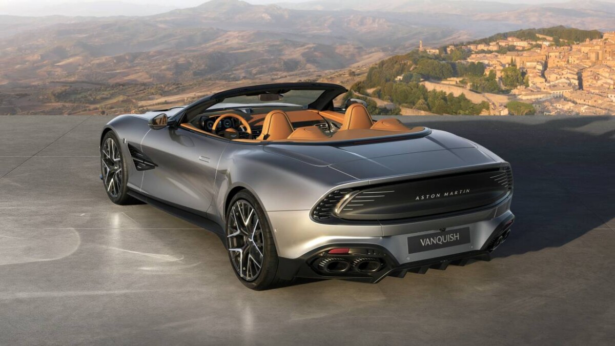 Aston Martin Vanquish 25 aposta em um V12 de 835 cv para conquistar os colecionadores 