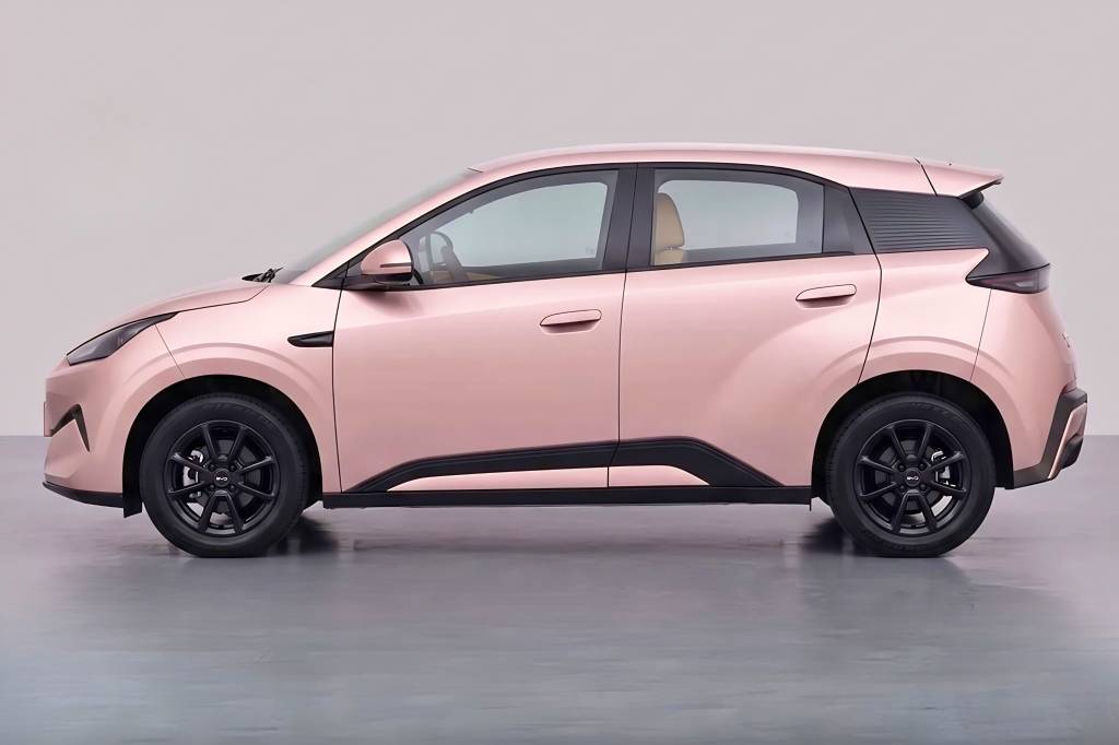 BYD Dolphin Mini de segunda geração cresce, ganha motor de 129 cv e supera o Dolphin GS