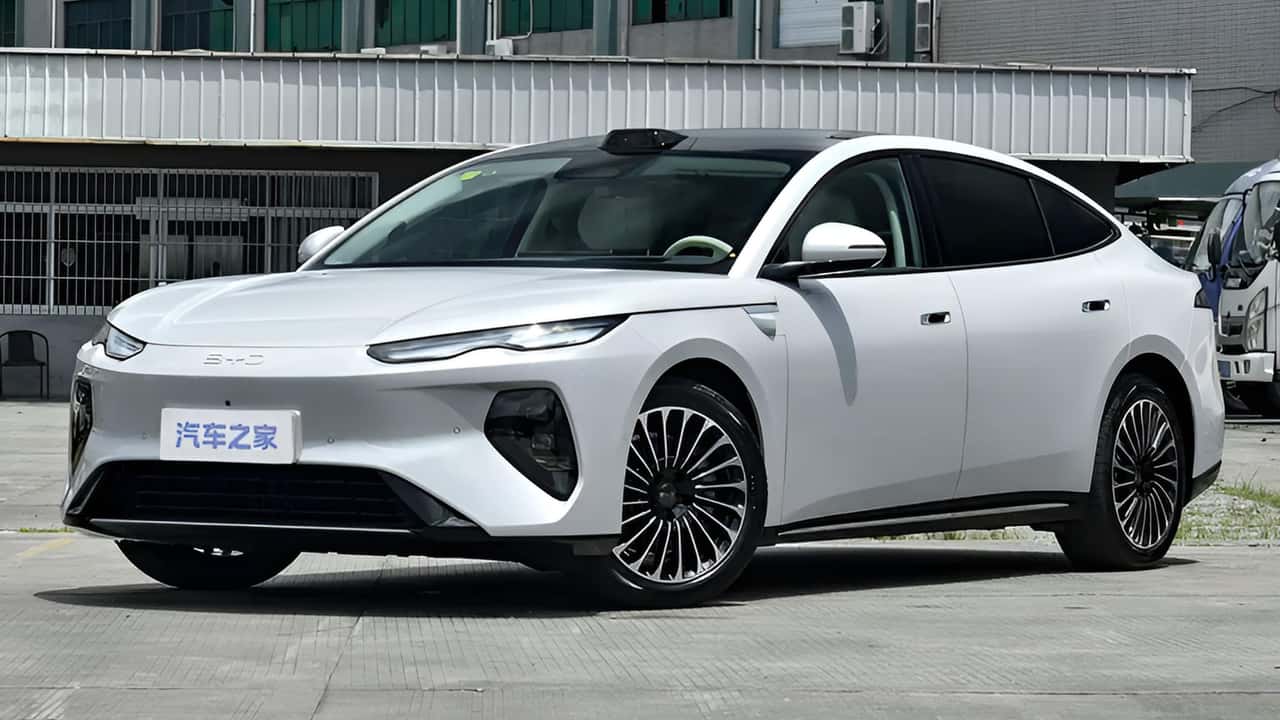 BYD Seal 08: sedã híbrido plug-in oferece 400 km de autonomia elétrica por R$ 150 mil