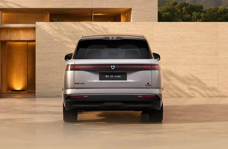 Denza N8: o SUV elétrico da BYD que supera a Ferrari F80 em potência