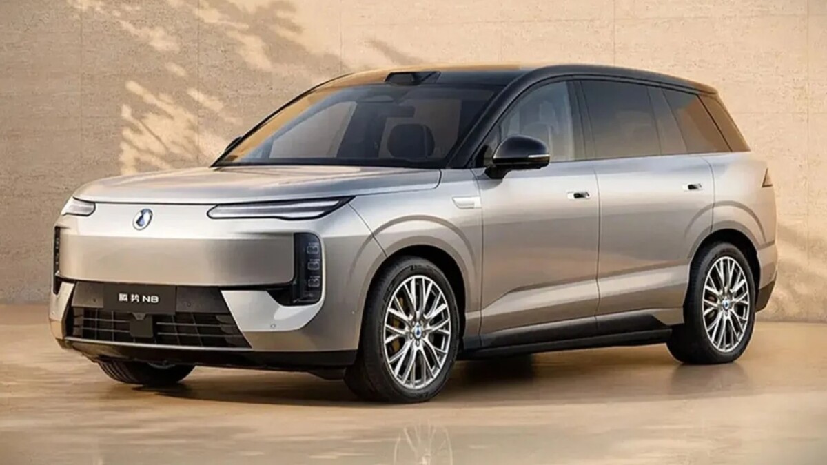 Denza N8: o SUV elétrico da BYD que supera a Ferrari F80 em potência