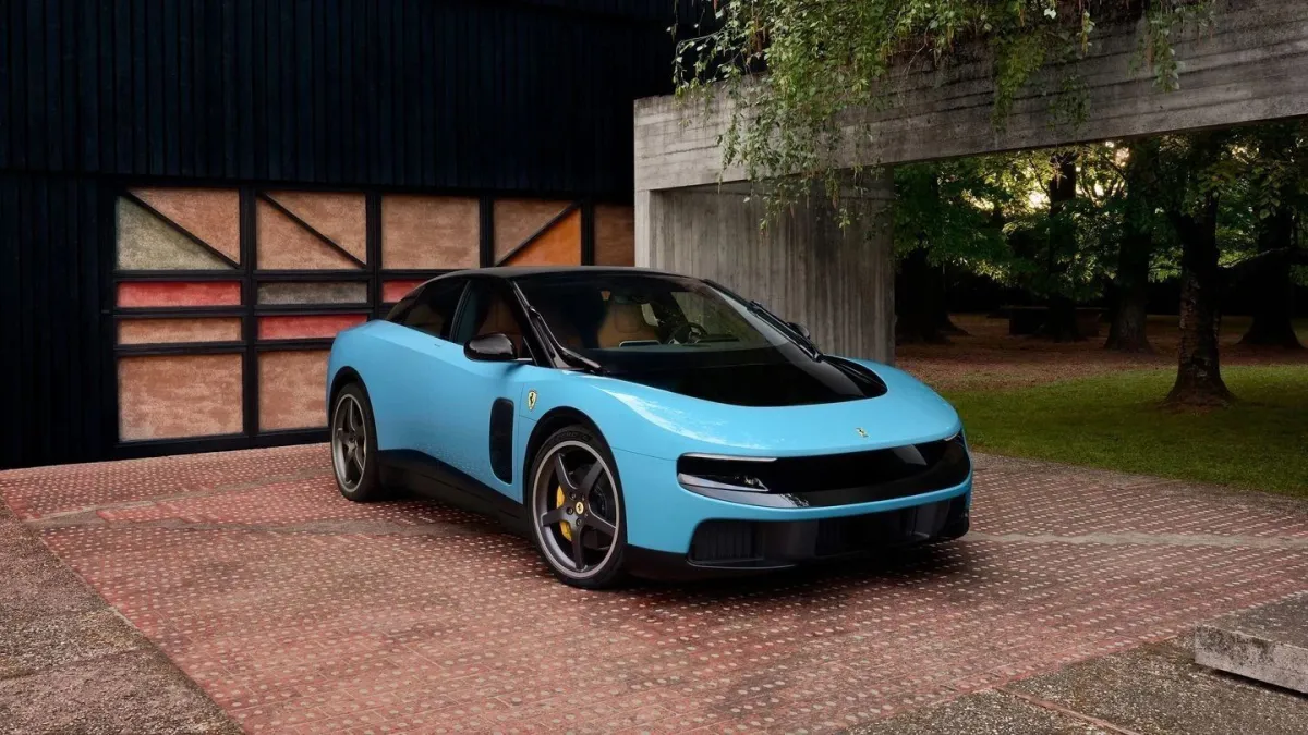 Ferrari Luce esgota todas as 88 unidades na China com preço de R$ 3,3 milhões
