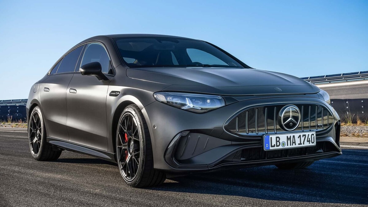 Mercedes-AMG CLA 45 elétrico estreia com 680 cv e se torna o mais potente da história