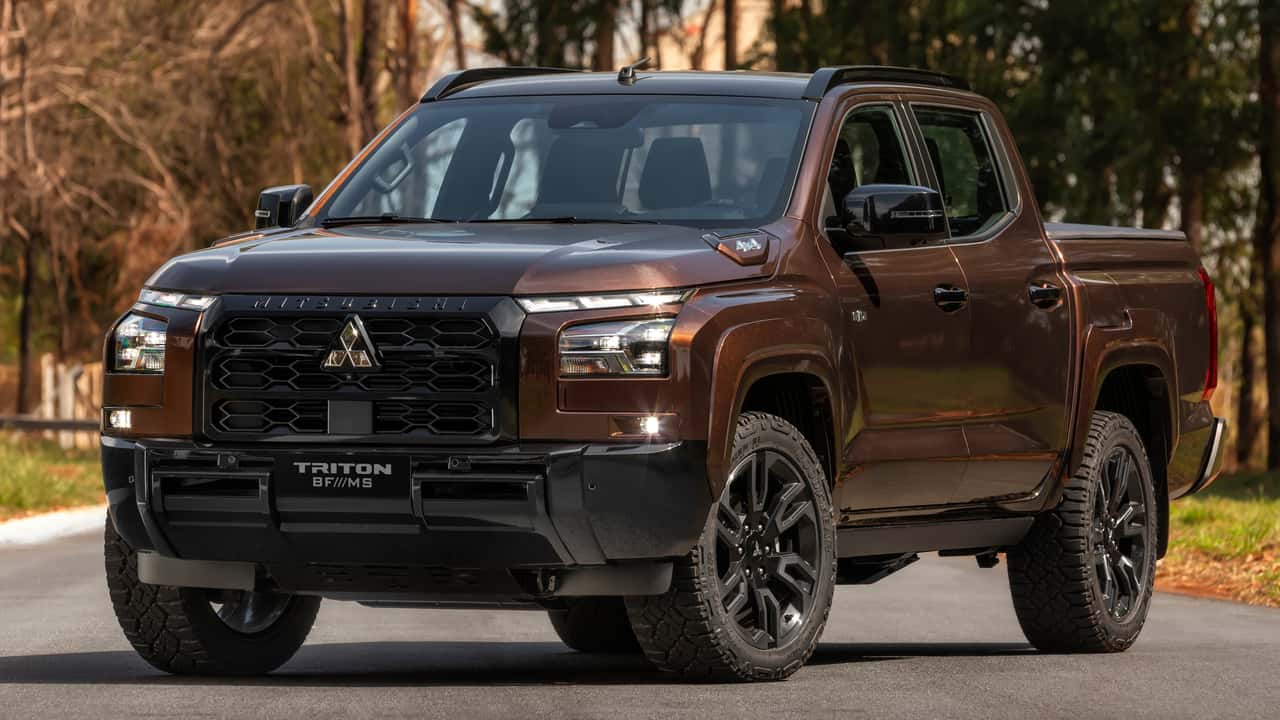 Mitsubishi Triton lança série especial com a BFMS por R$ 339.990