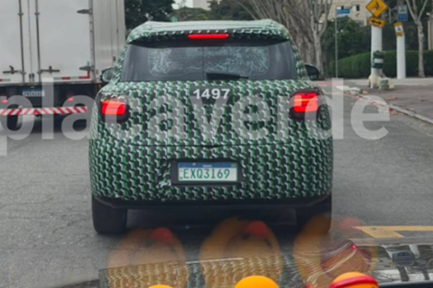 Leapmotor B03: hatch elétrico é flagrado em testes no Brasil e mira Dolphin e EX2