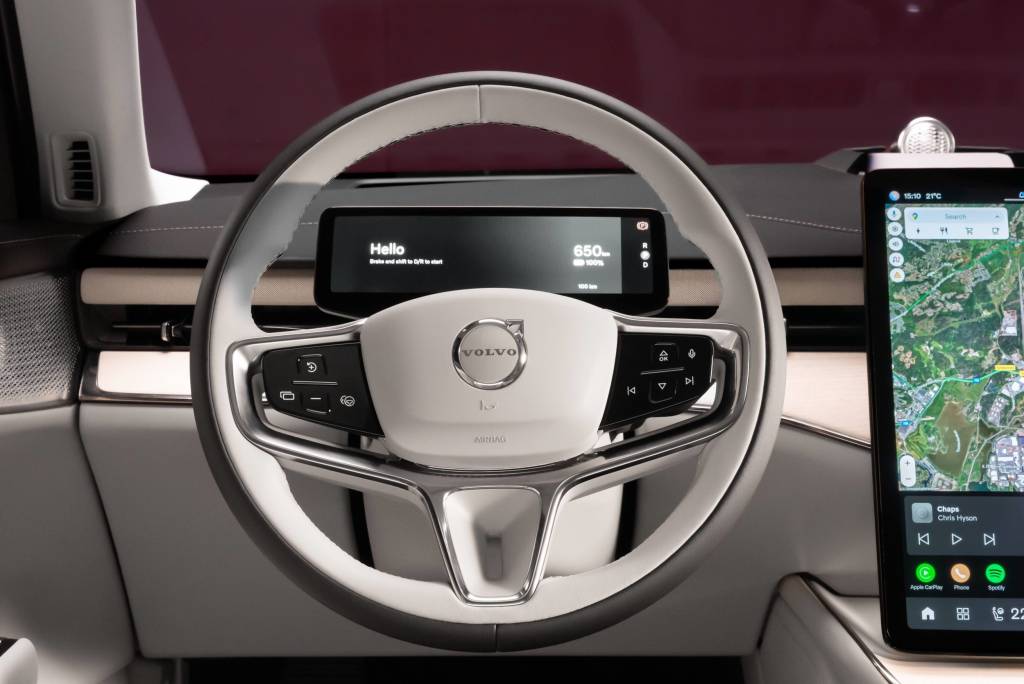 Teste: Volvo ES90 é o sedã elétrico de luxo que desafia o domínio dos SUVs no Brasil