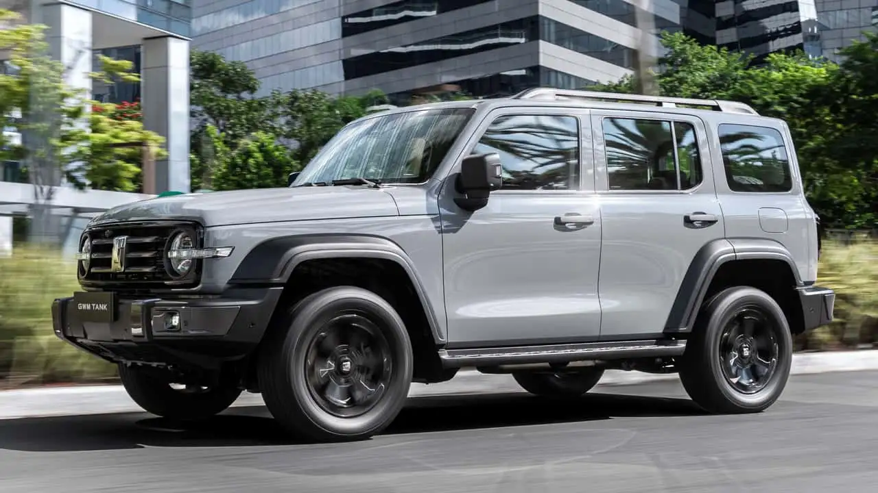 GWM Tank 300 flex: o primeiro PHEV flex do Brasil compensa ou é mais marketing?