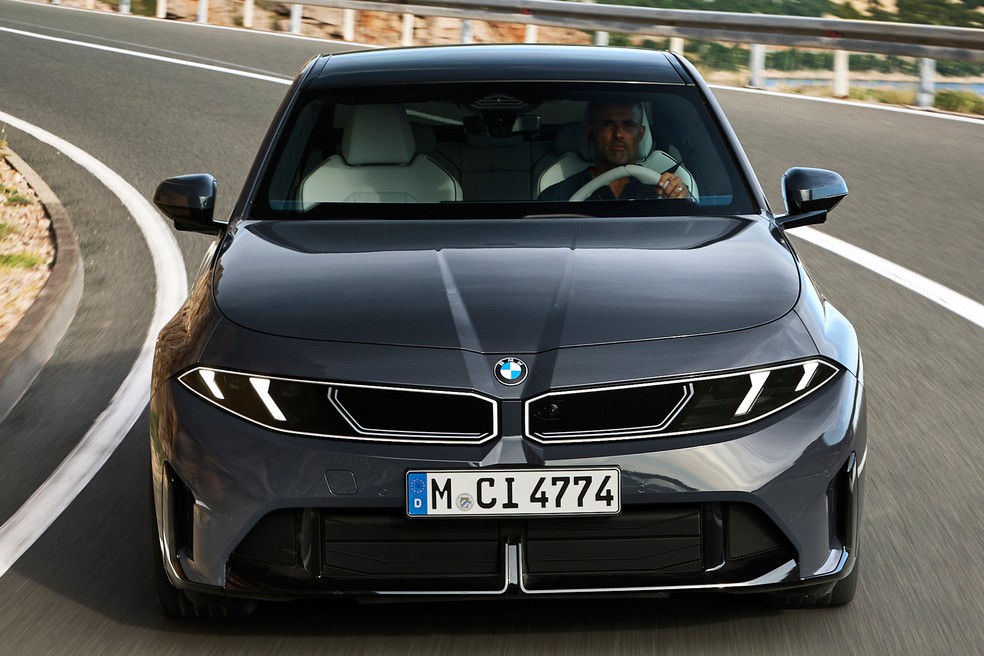 Novo BMW Série 3 2027: oitava geração traz a maior revolução em 50 anos, mas preserva motores a gasolina