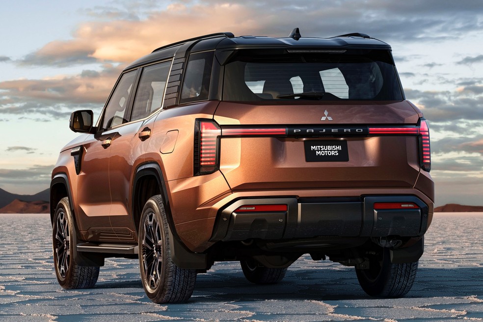 Novo Mitsubishi Pajero 2027: plataforma da Triton, interior luxuoso e missão de barrar os chineses