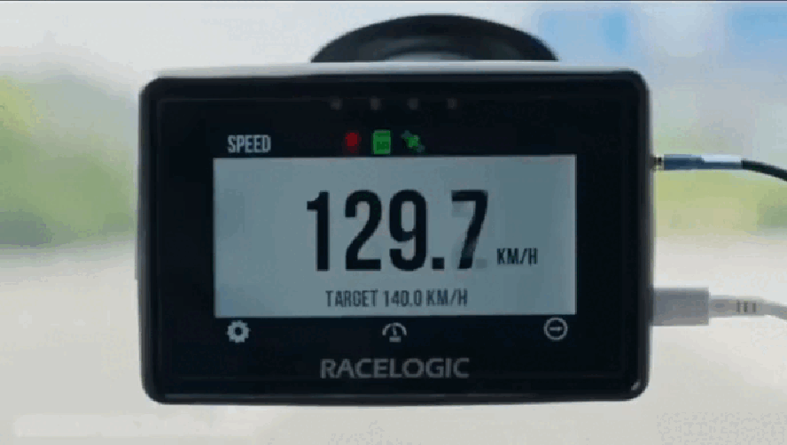 BYD Dolphin Mini de nova geração mantém estabilidade a 140 km/h mesmo com pneu furado
