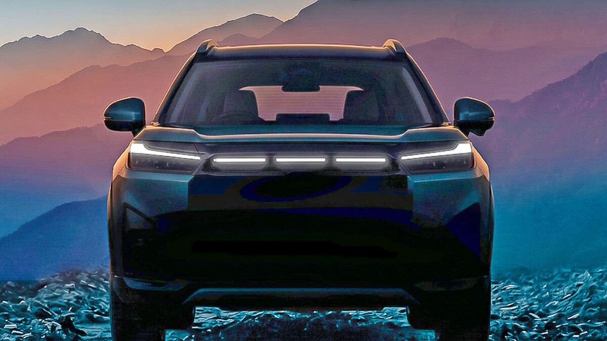 Honda WR-V se prepara para mudança visual com grade luminosa e novo interior