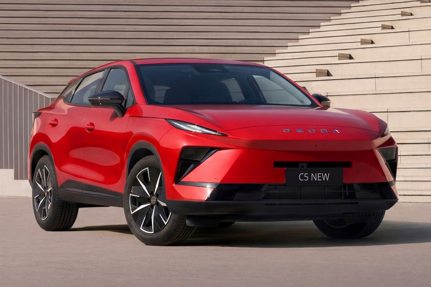 Omoda 5 Next: SUV híbrido ganha novo visual, interior redesenhado e até muda de nome